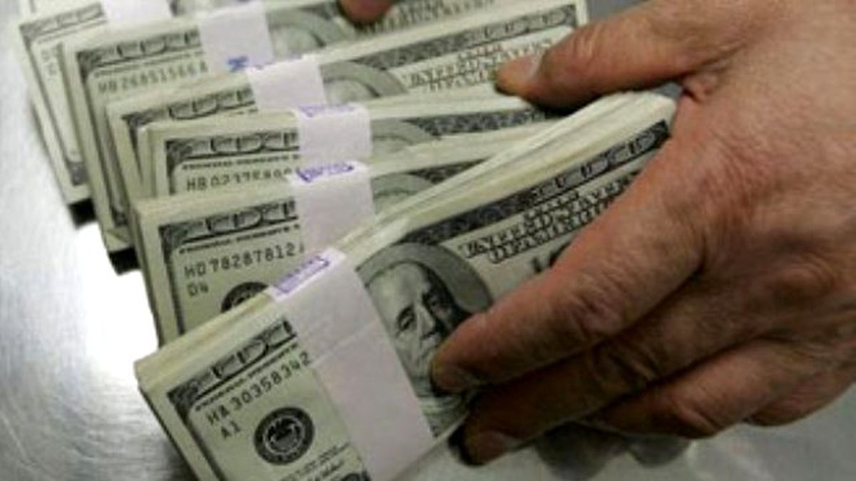 Dolar/tl 3,04\'ün Altına Geriledi