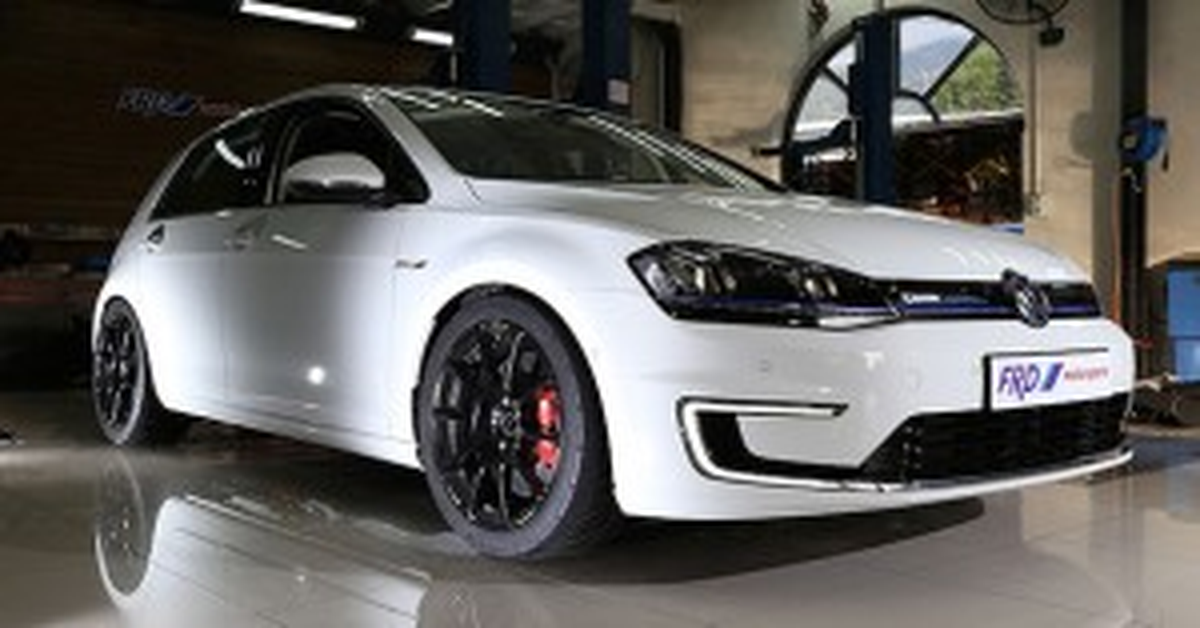 Elektrikli Otomobil Rallisi Hong Kong\'da