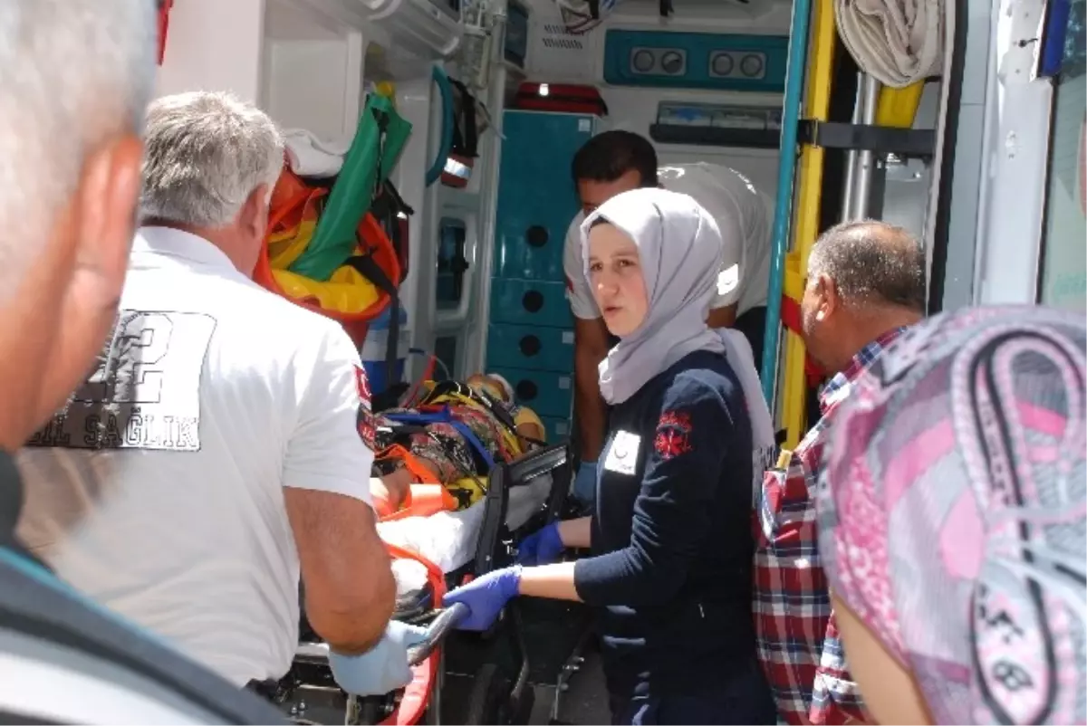 Gondoldan Düşen Çocuk Yaralandı