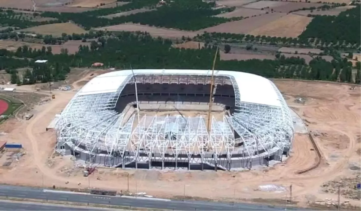 Malatya Arena Stadı\'nın Yüzde 75\'i Tamamlandı