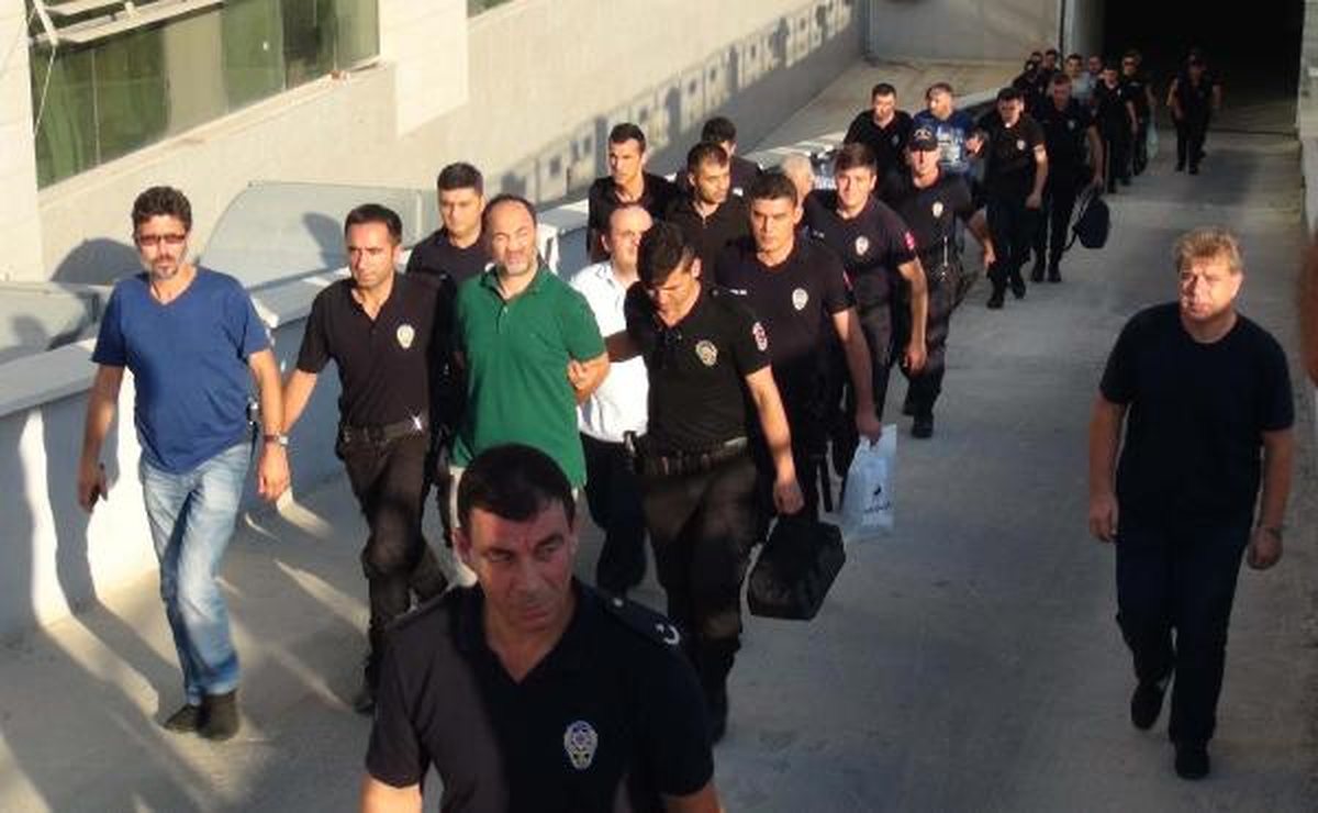 Mersin\'de 9 Kişi Tutuklandı