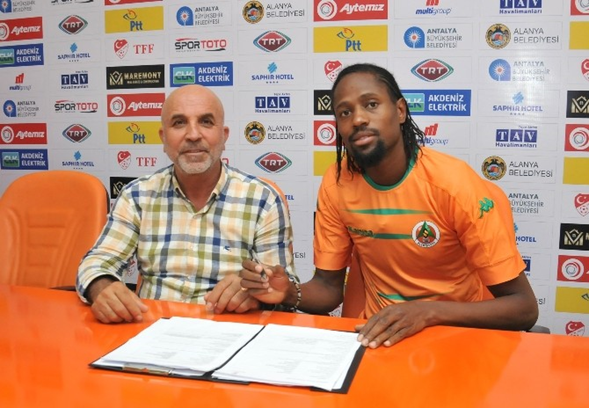 Abdoulaye Ba Alanyaspor\'da