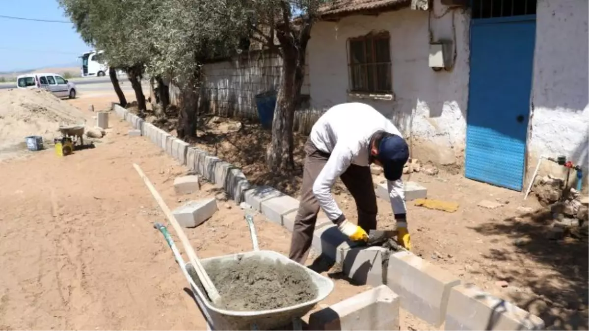 Ahmetli Büyükşehir\'le Değişiyor, Gelişiyor