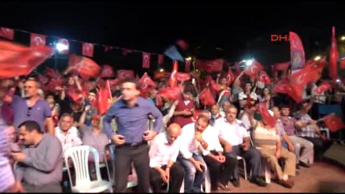 Antalya Demokrasi Nöbeti Devam Ediyor