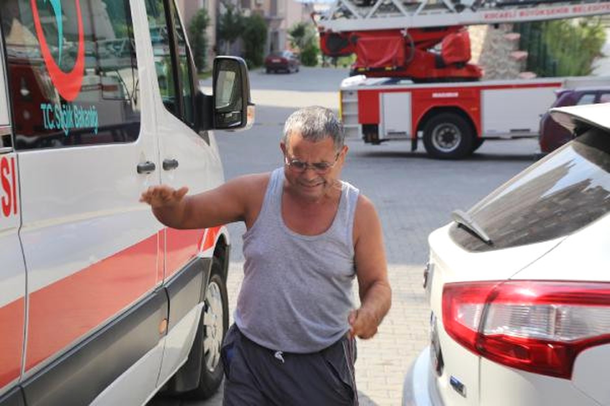 Araştırma Görevlisi, 9\'uncu Kattan Ölüme Atladı