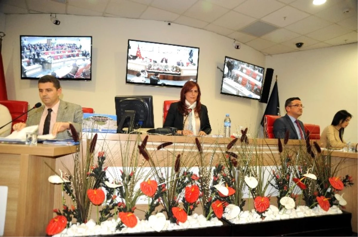 Aydın Büyükşehir Belediye Meclisi\'nden Darbe Girişimine Ortak Bildiril