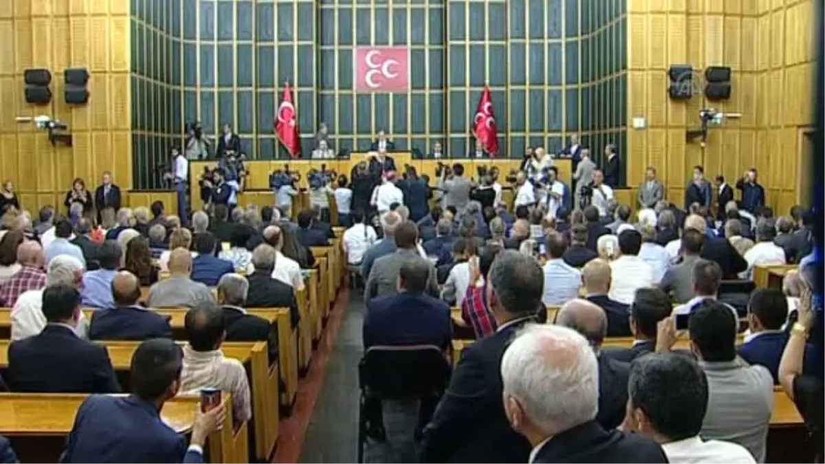 Bahçeli: "15 Temmuz Gecesi Kanunsuz Uçak Uçuran Haçlı İşbirlikçisidir"