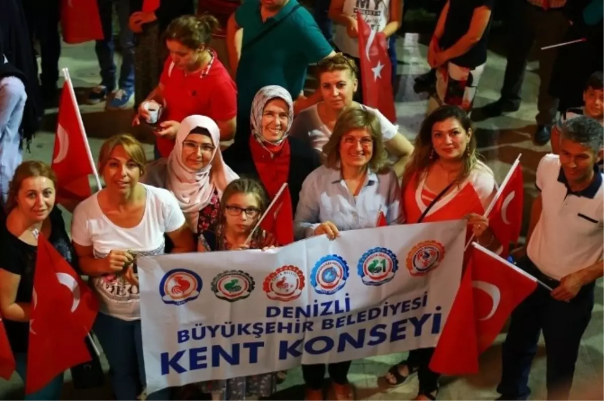 Denizli Kent Konseyi\'nden Darbe Girişimine Tepki