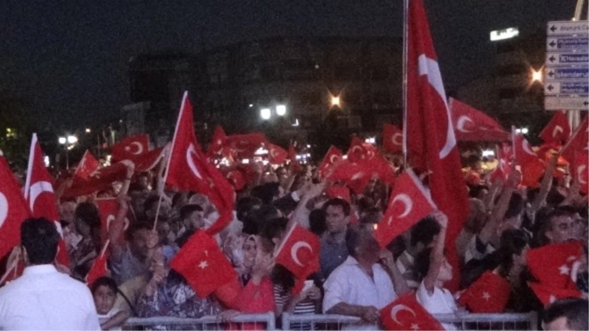 Hatay\'da" Milli Birlik ve Kardeşlik Mitingi" Düzenlendi.