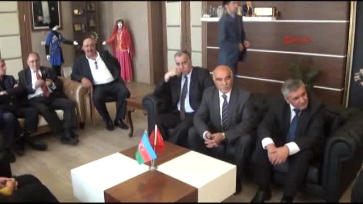 Kars - Azerbaycan\'ın Mingeçevir Belediye Başkanı, Türk Milleti Büyüklüğünü Gösterdi