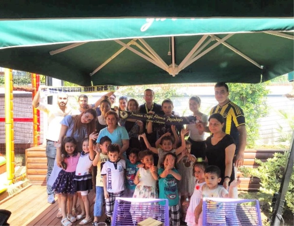 Mersin Genç Fenerbahçeliler Kimsesiz Çocuklara Unutulmaz Bir Gün Yaşattı