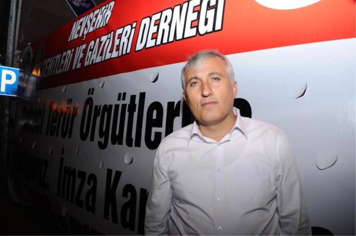Nevşehir\'de Demokrasi Nöbetine Binlerce Kişi Katıldı