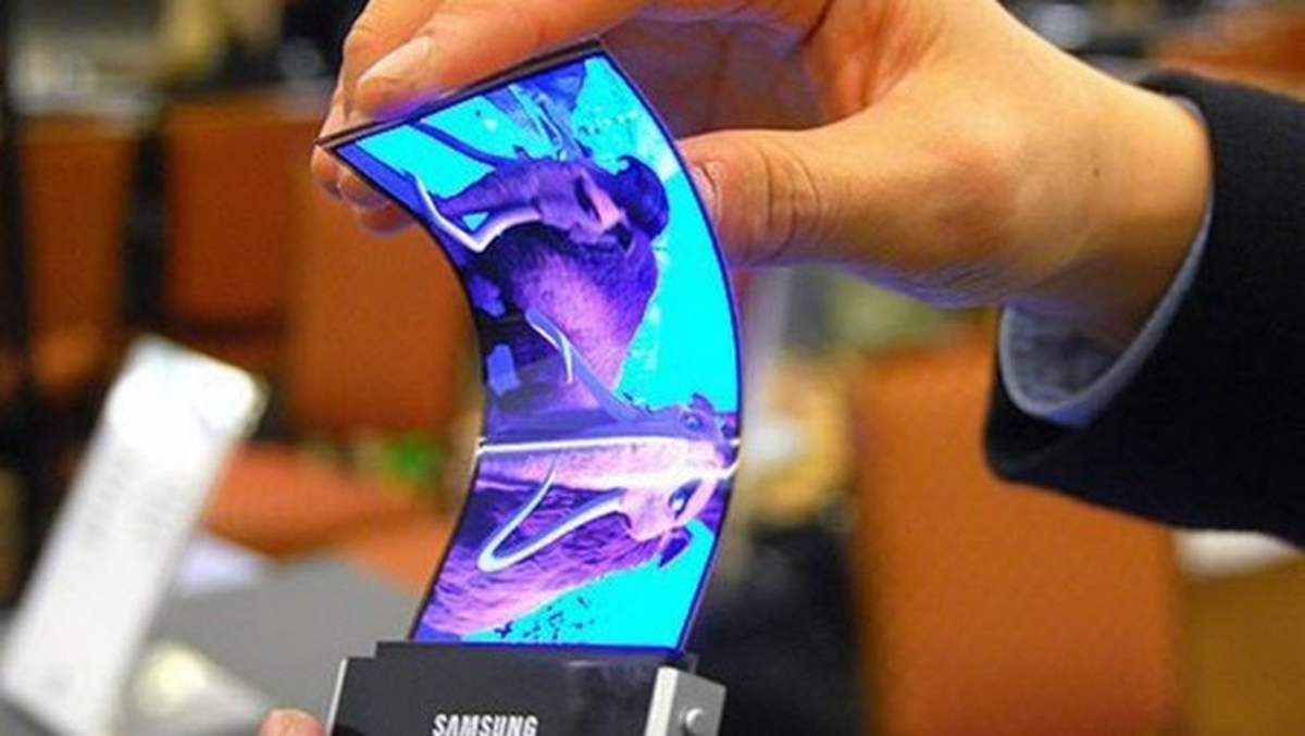 Samsung Katlanan Ekranlı Telefonlarla Geliyor