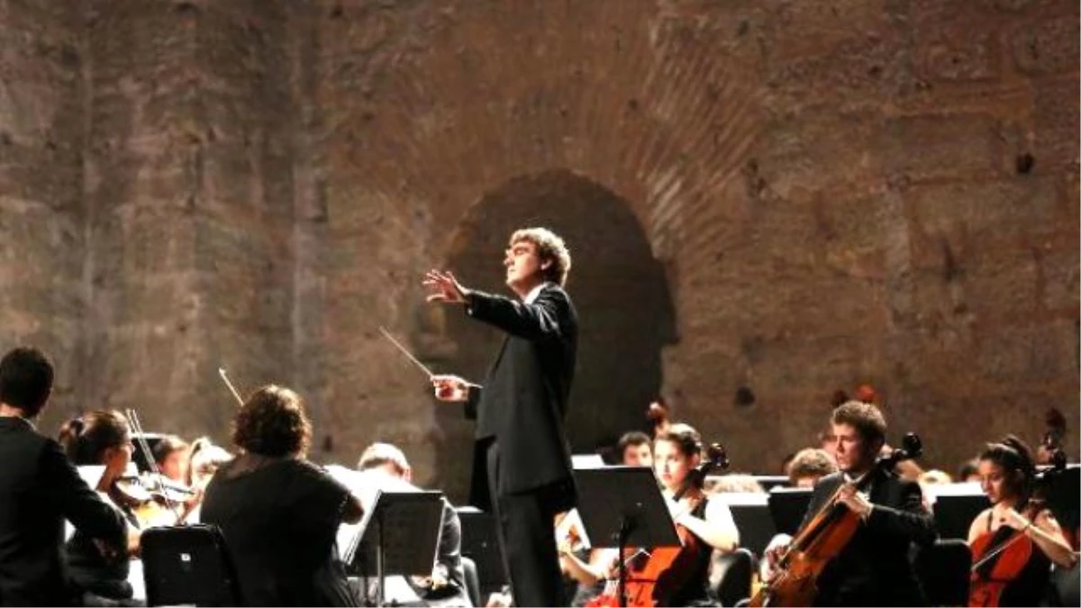 Türkiye Gençlik Filarmoni Orkestrası Müzikseverlerle Buluşacak