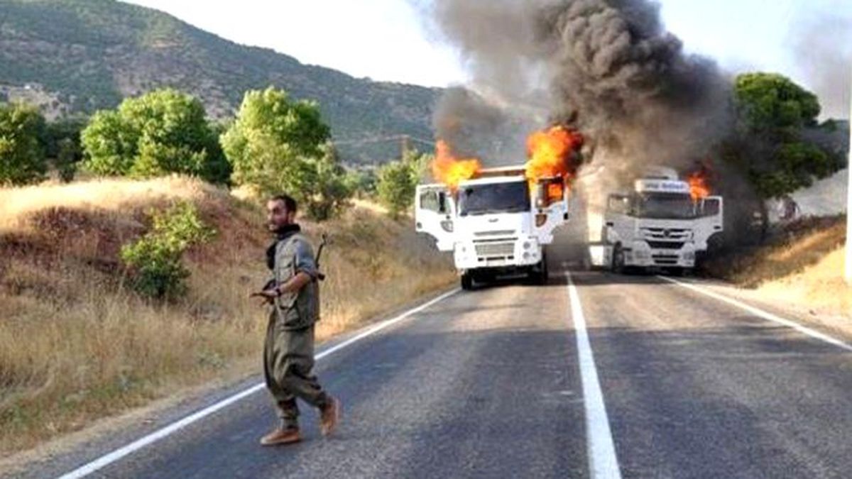 Tunceli'de PKK'lıların Gasp Ettiği Tanker Güvenlik Birimlerini Alarma Geçirdi