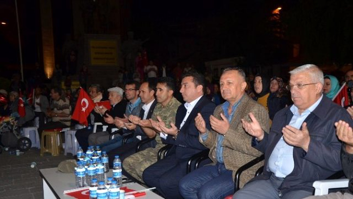 Başkan Bakıcı, Gece Demokrasi Nöbetinde, Gündüz Halka Hizmette