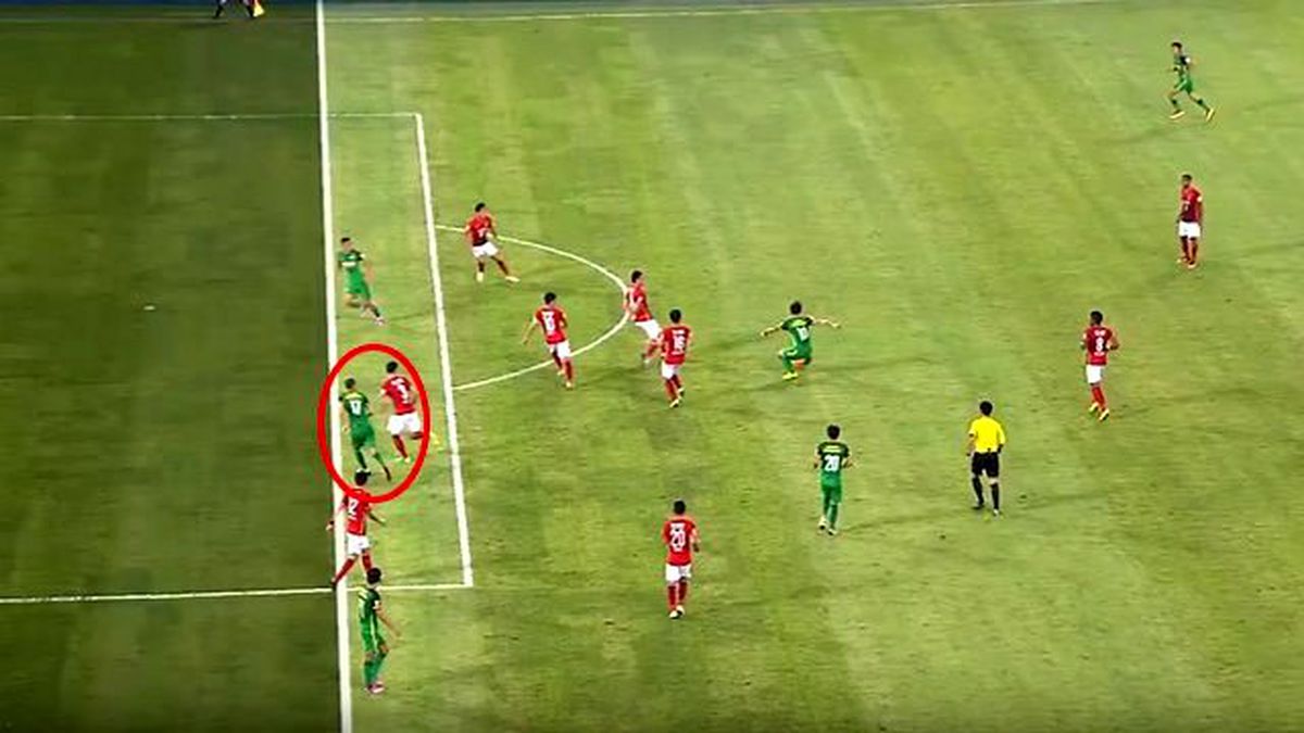 Burak Yılmaz Kaçırdığı Golle Saç Baş Yoldurdu