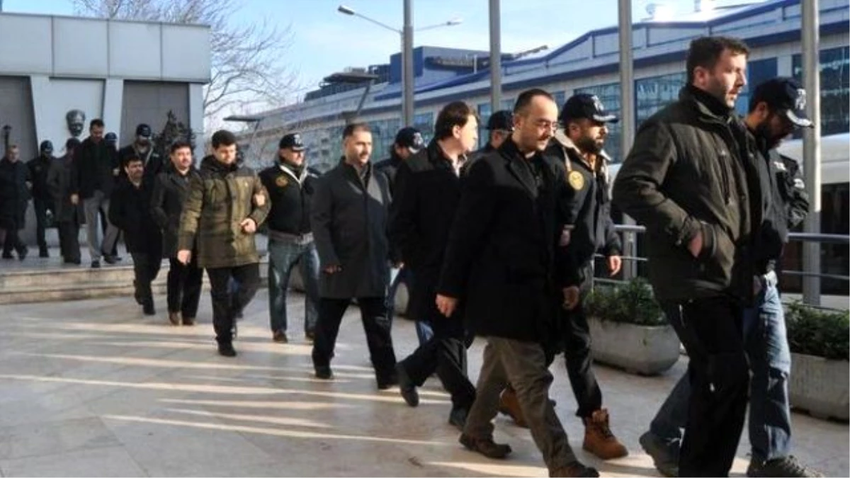 Bursa\'da 38 Kişi Gözaltına Alındı