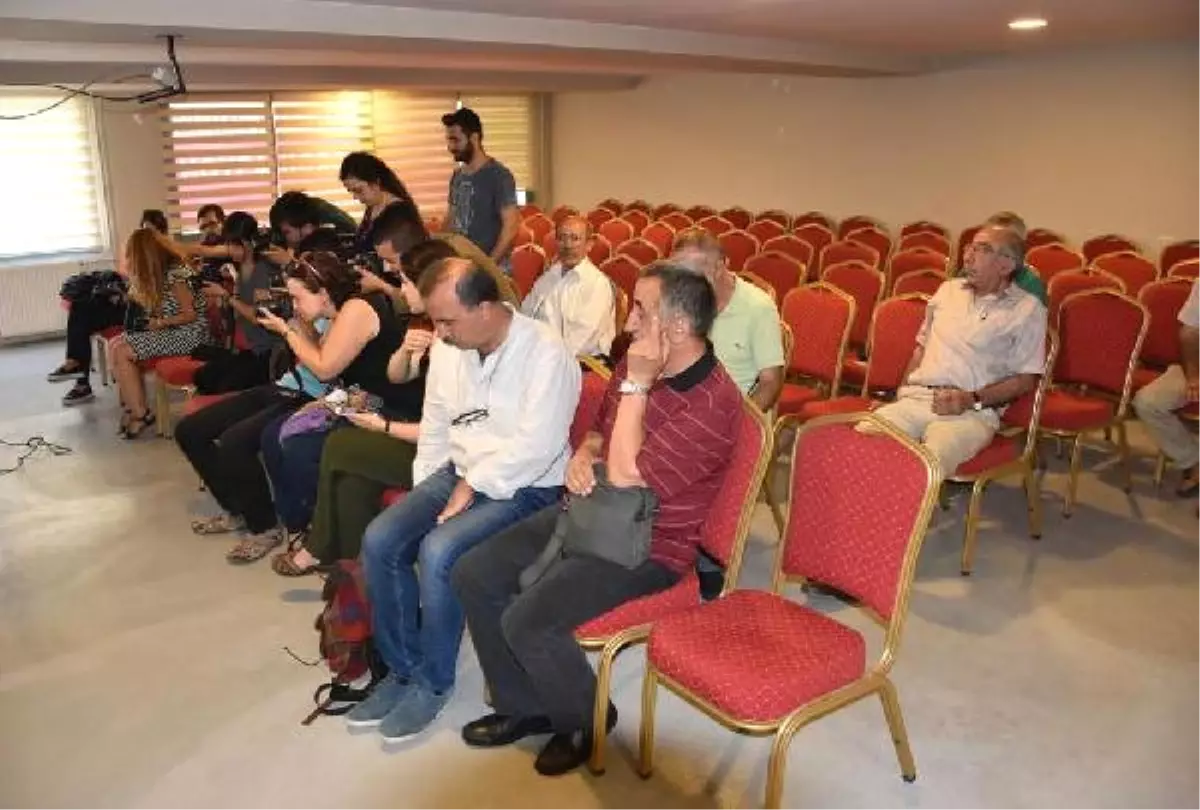 Hdp\'lilerden İzmir Mitingine Davet