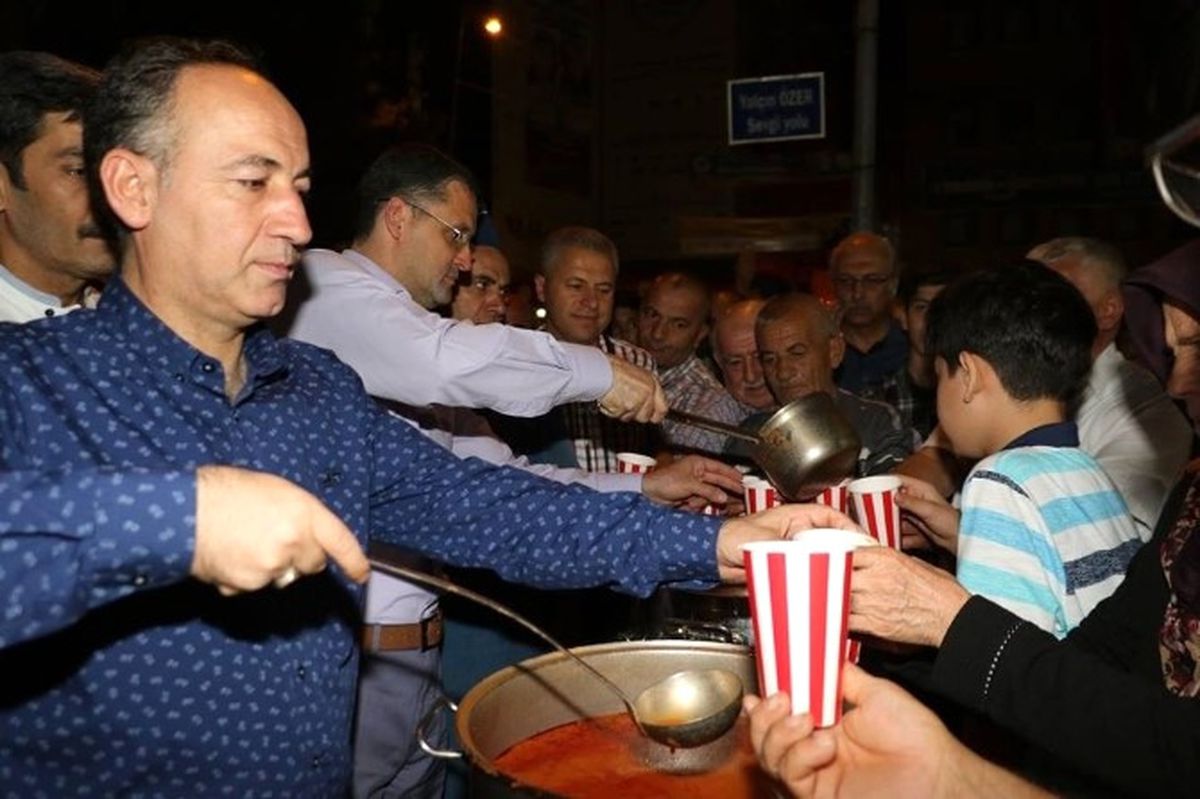 Kırıkkale\'de Halk Milli İradeye Sahip Çıkıyor