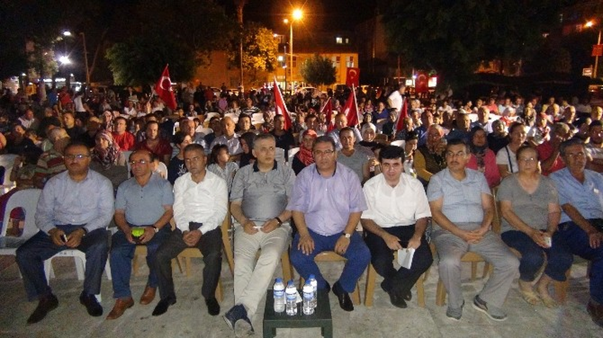 Mersin Bölge Sulama Kooperatifleri Birliği Demokrasi Nöbetine Destek Verdi