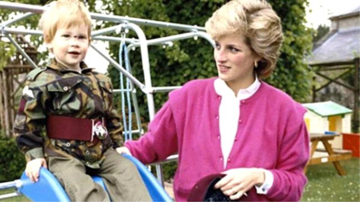 Prens Harry Yıllar Sonra Annesi Hakkında Konuştu
