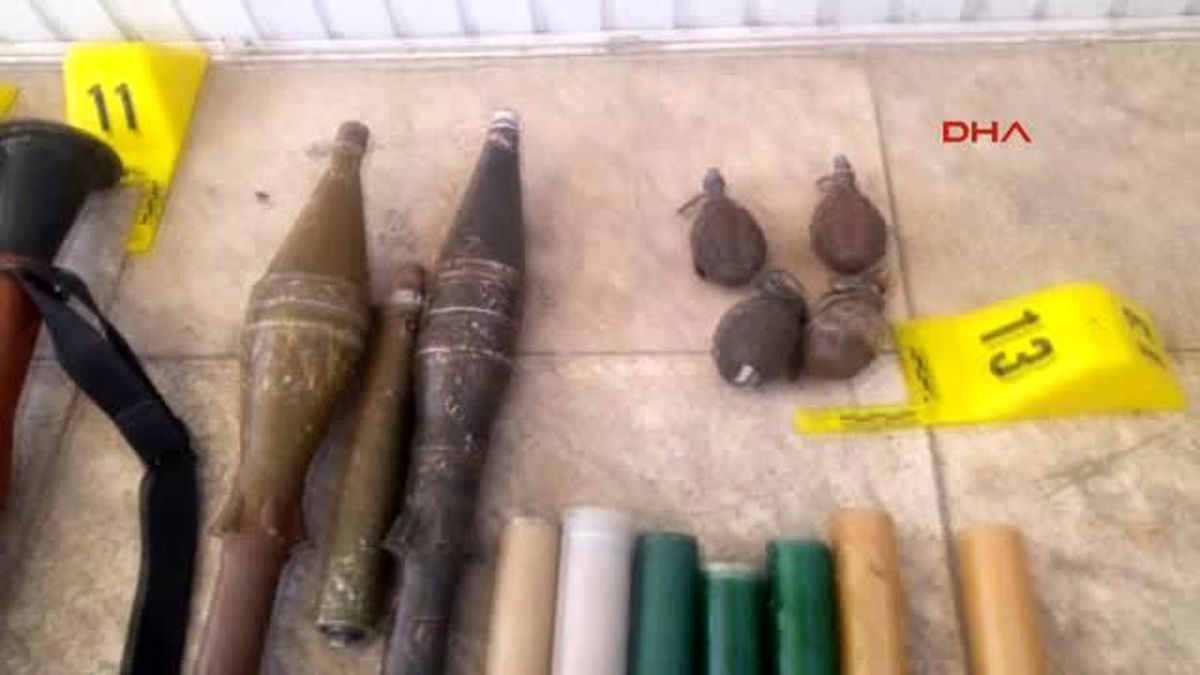Van\'da PKK\'lılara Ait Silah ve Mühimmat Ele Geçirildi