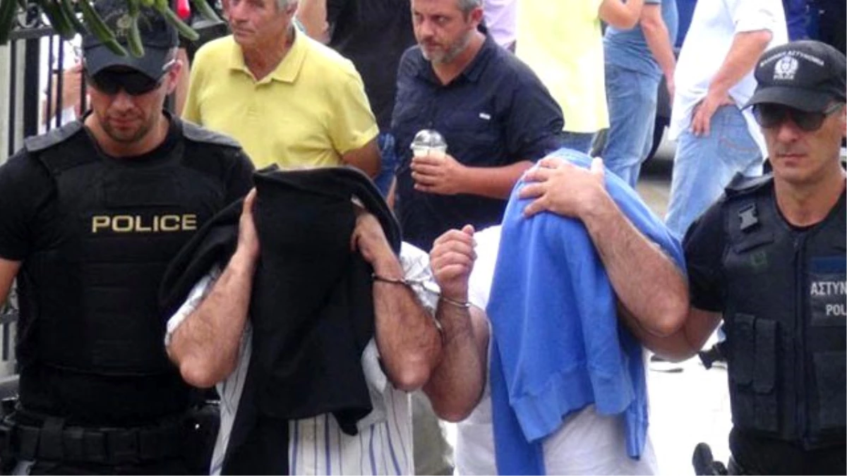 Yunanistan\'a Kaçan Darbeci Subayların İltica Talebi 19 Ağustos\'a Ertelendi