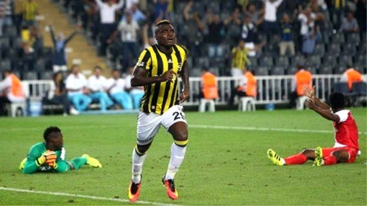 Emmanuel Emenike 456 Gün Sonra Resmi Maçta Fenerbahçe Formasıyla Gol Attı