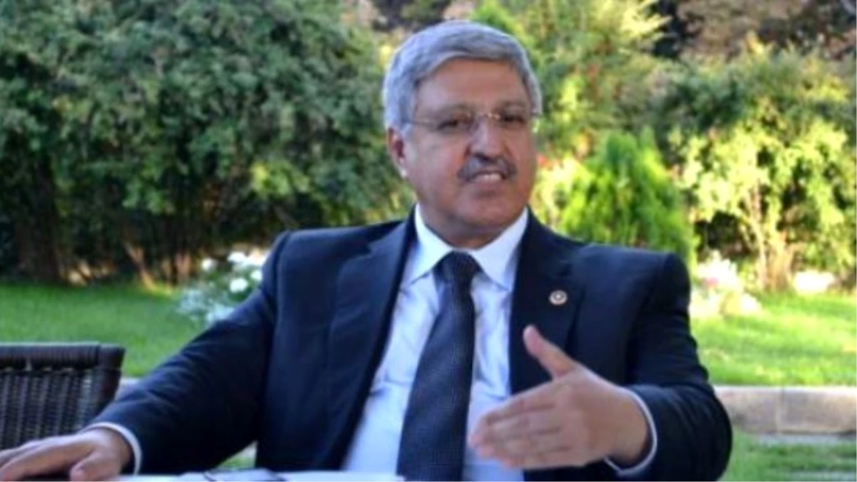 AK Parti Genel Başkan Yardımcısı Demiröz, Güroymak\'ta