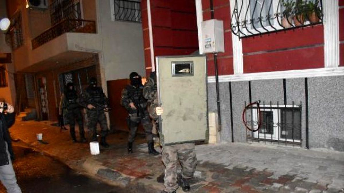 İstanbul Emniyeti\'nden Şafak Operasyonu