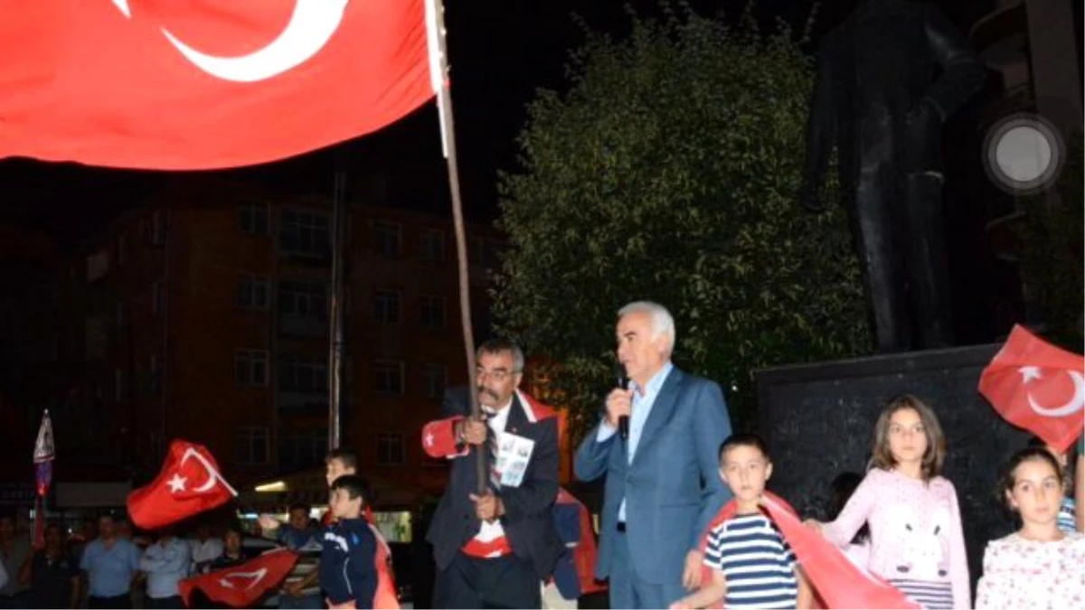 Başkent Ankara Meclisinden Demokrasi Nöbetine Devam