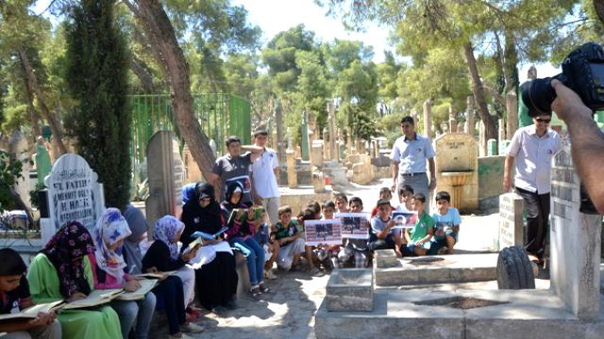 Darbe Kahramanları İçin Mevlit Okutuldu