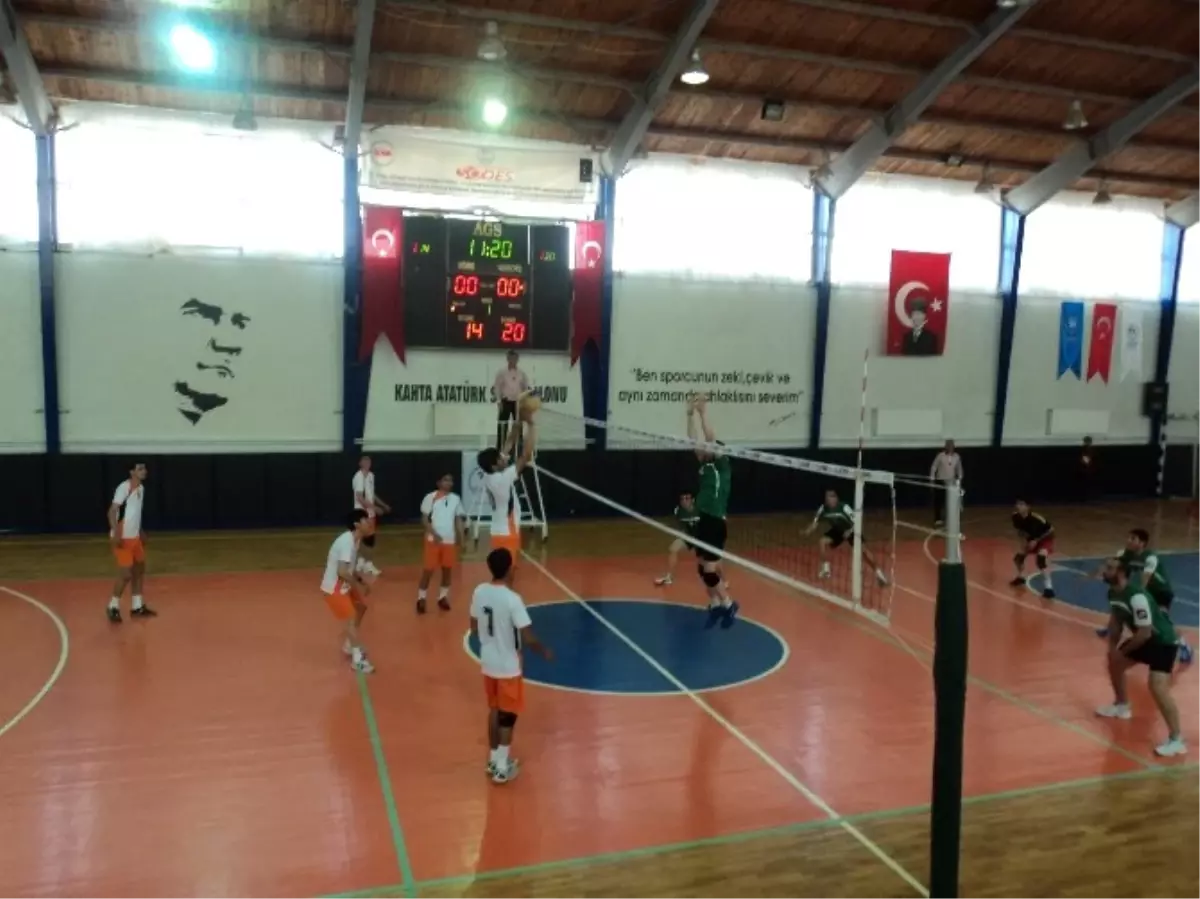 Deplasmanlı Bölgesel Final Grubu Erkekler Voleybol Şampiyonası Sona Erdi