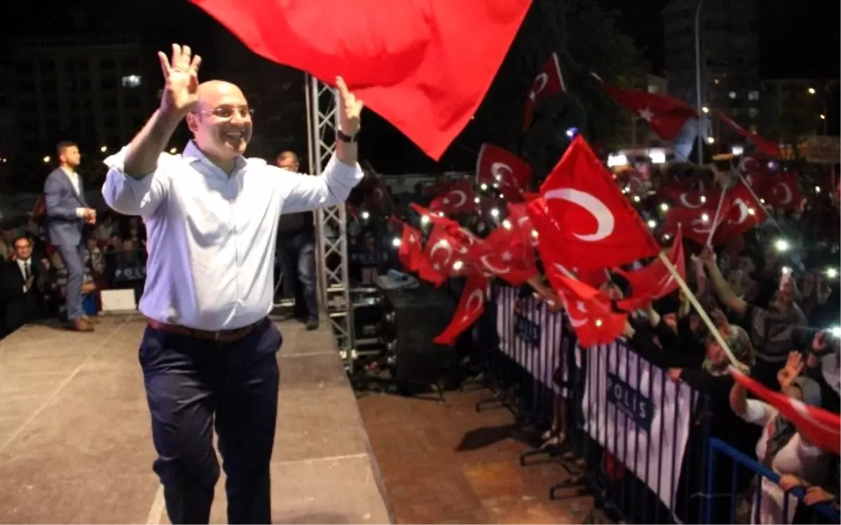 Kütahya\'da Demokrasi Nöbetinin 13. Günü