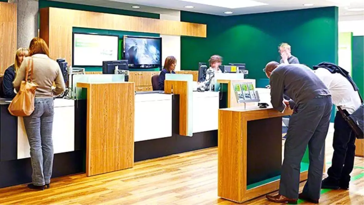 Lloyds Bankacılık 3 Bin Kişiyi İşten Çıkarıyor