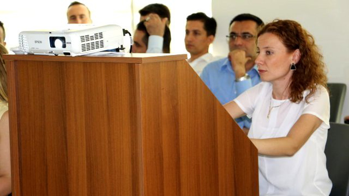 Maski\'den 17 İlçeye İdari İşler Semineri