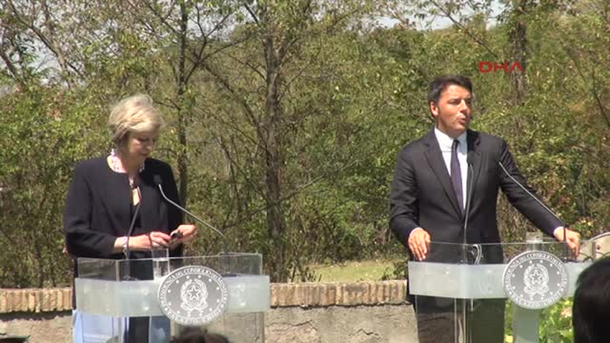 Renzi?den Theresa May?e ?brexit Takvimini Netleştirin?