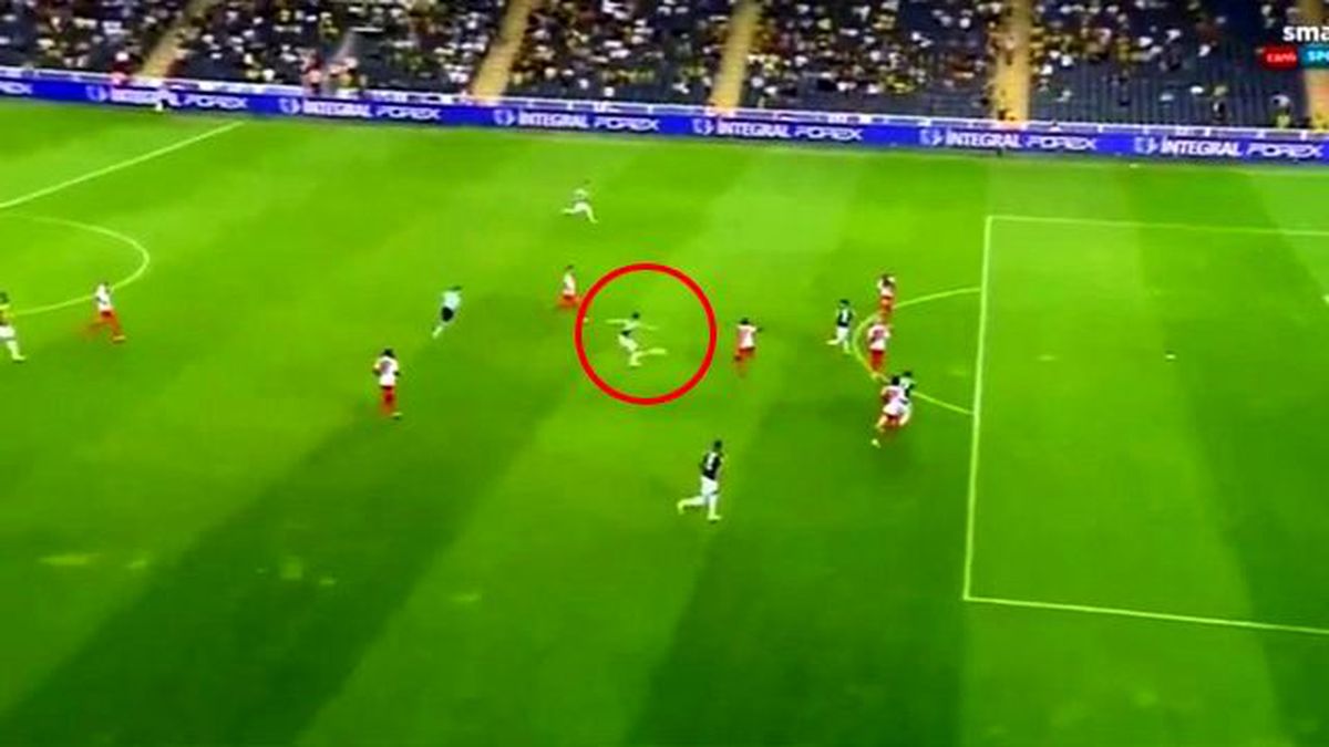 Salih Uçan, Monaco Maçında Az Kalsın Jeneriklik Gol Atıyordu