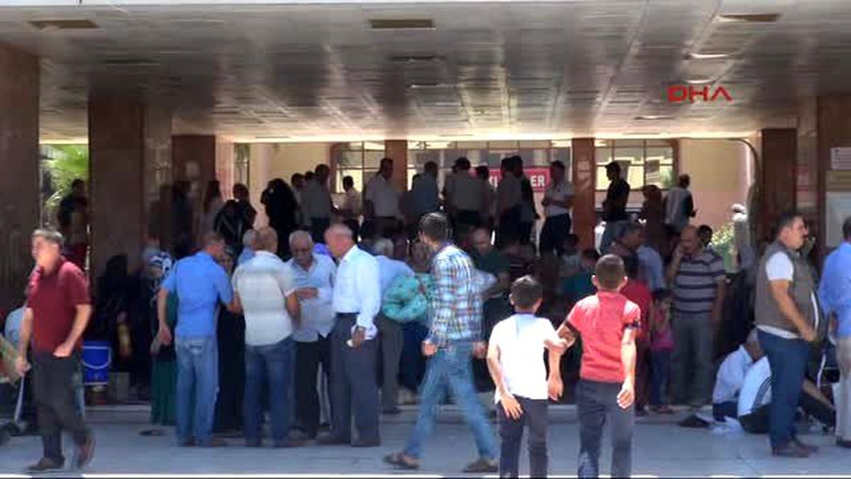 Şanlıurfa\'da Darbe Girişimine Kefenli Tepki