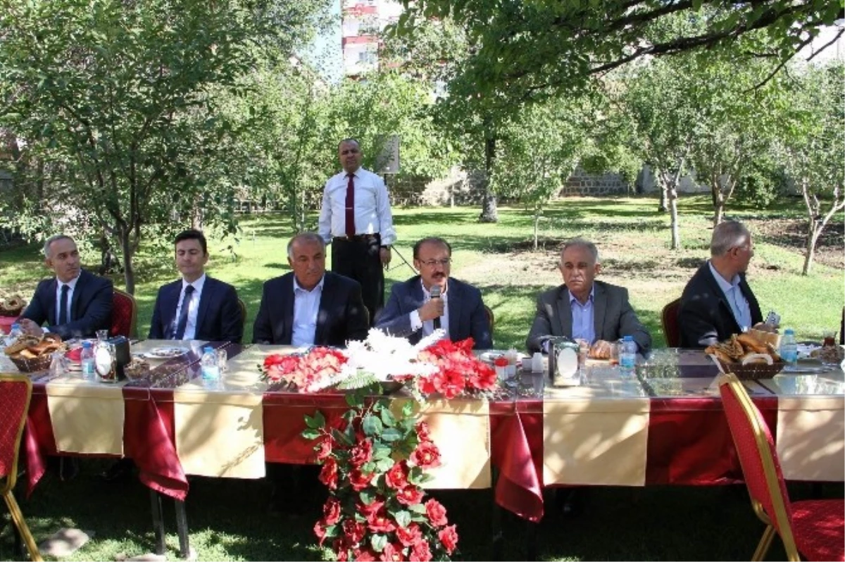 Yozgat Valisi Yurtnaç, "Şehrimizi Büyütüp Geliştireceğiz"