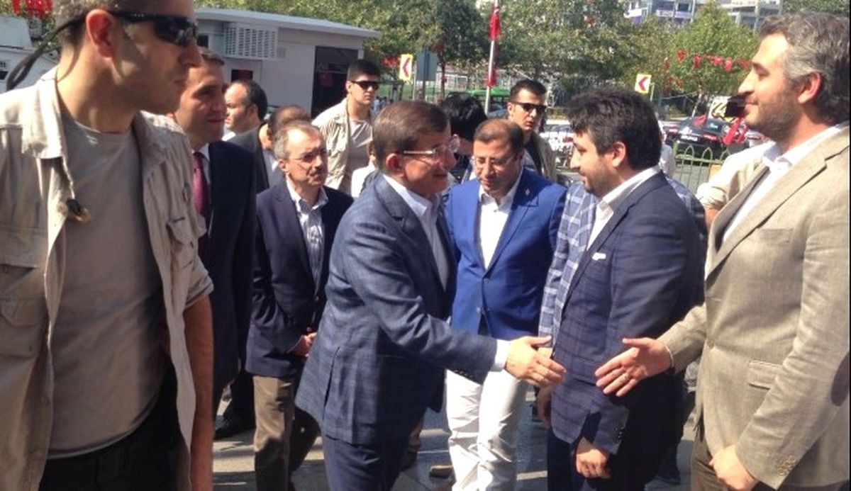 Ahmet Davutoğlu: "Allah Bir Daha Bize 15 Temmuz Gecesi Gibi Katliamları, Acıları Yaşatmasın"