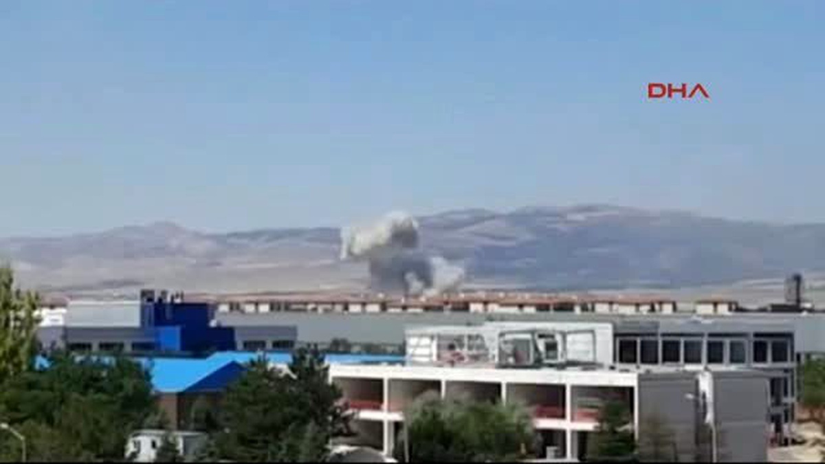 Akıncı Üssü\'ndeki Pistlerin Bombalanmasının Yeni Görüntüleri Ortaya Çıktı