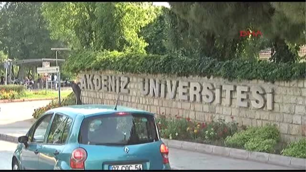 Antalya Akdeniz Üniversitesi\'ne Fetö/pdy Operasyonu