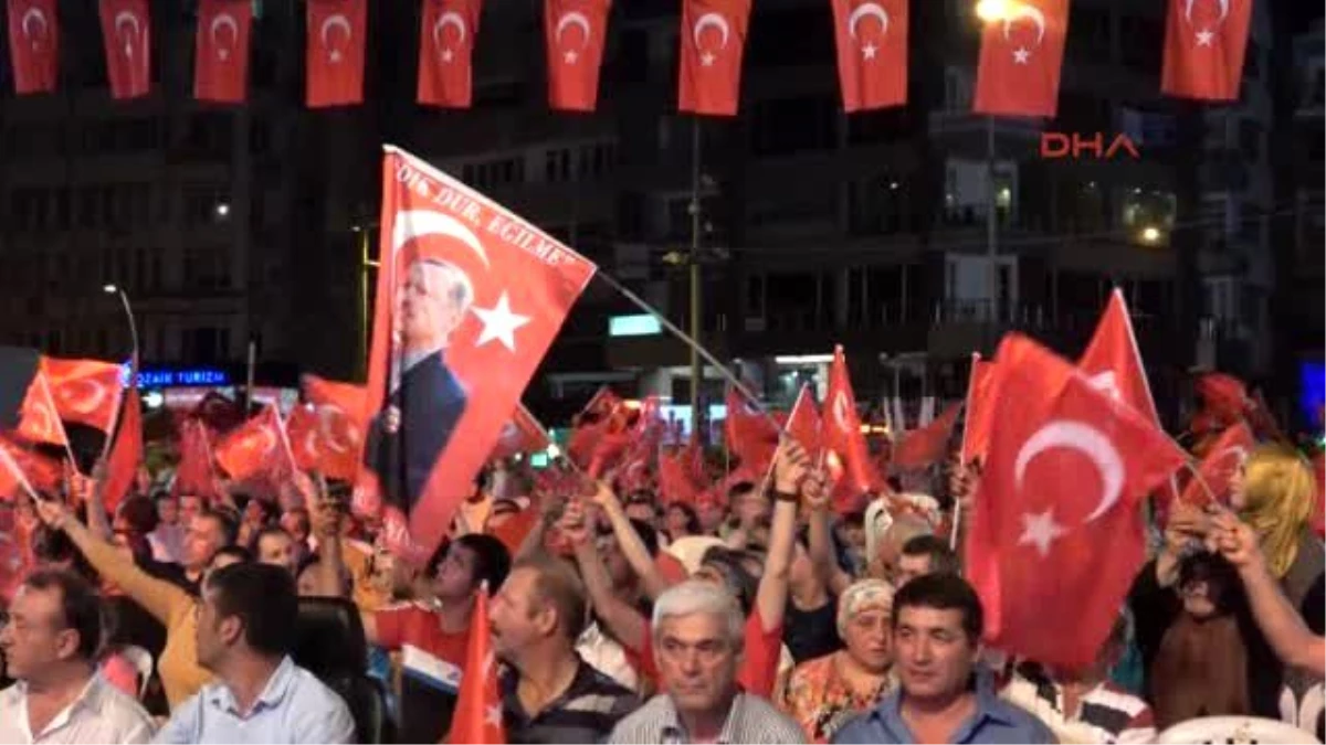 Antalya\'da Demokrasi Nöbeti Coşkuyla Devam Ediyor