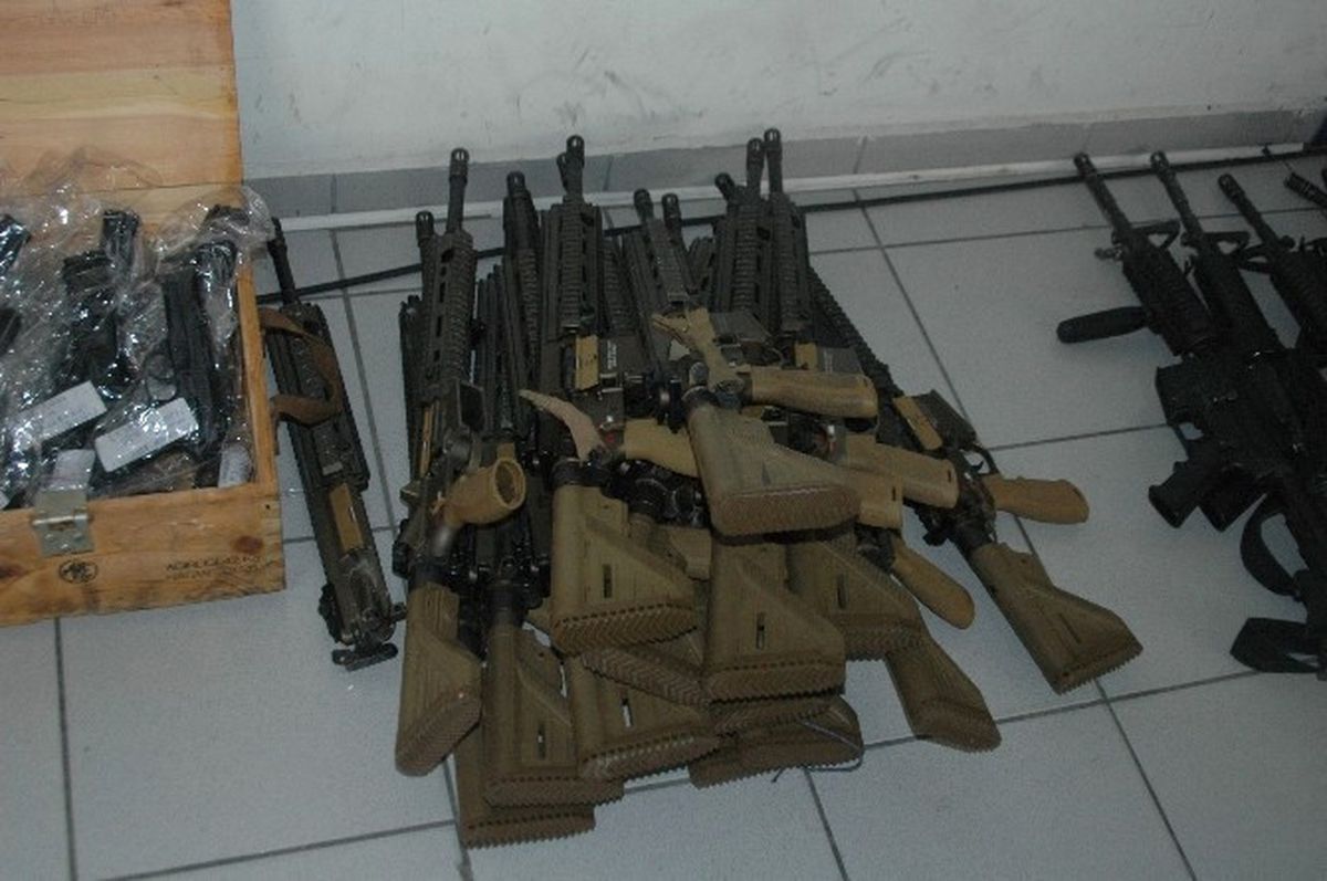 Darbe Girişiminde Ele Geçirilen Mühimmatlar Sergilendi