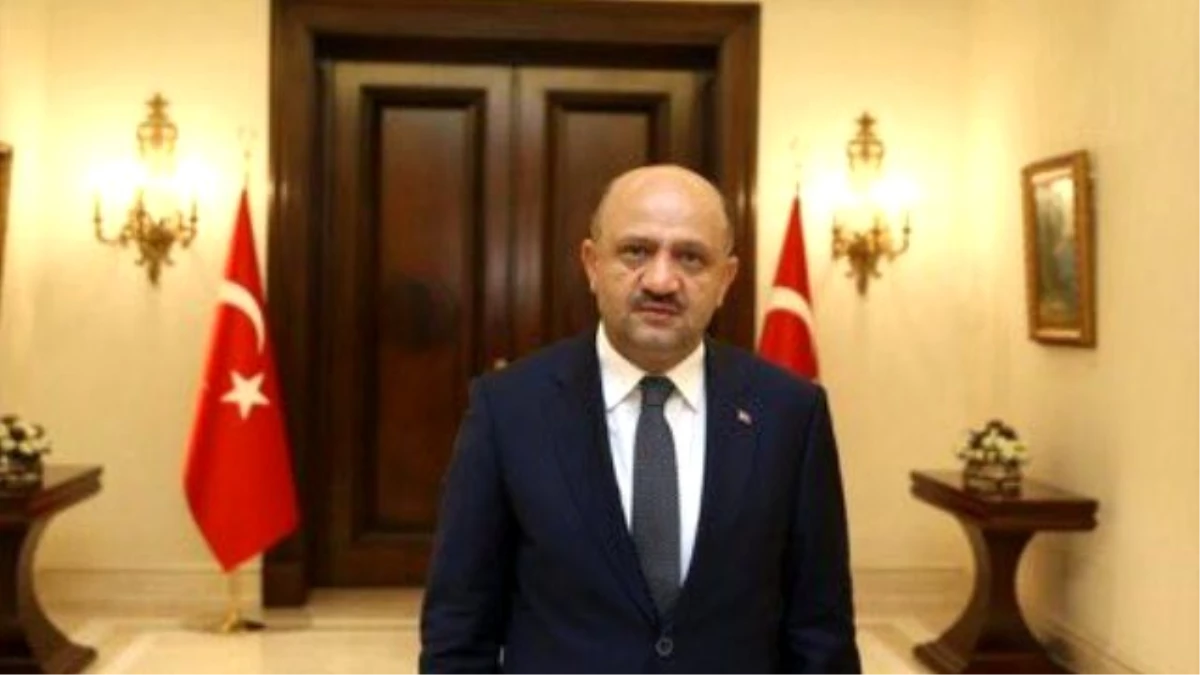 Fikri Işık: Özel Kalem Müdürüm Firarda