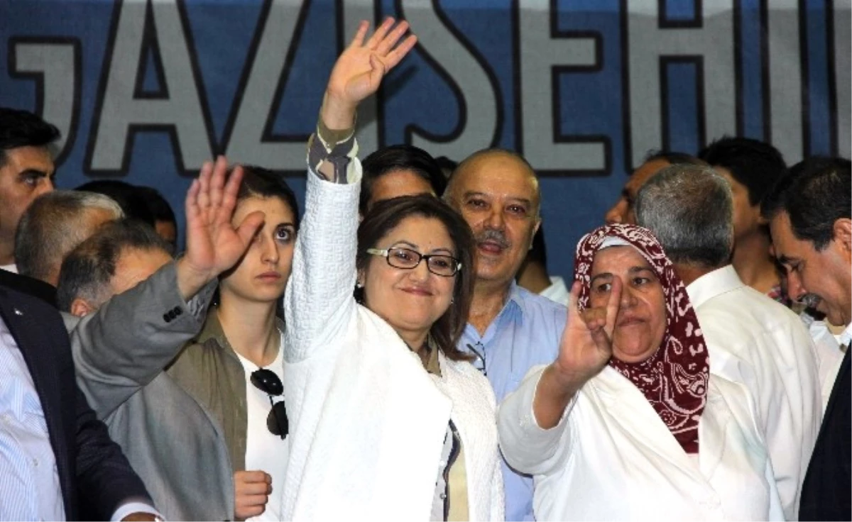 Gaziantep\'te Demokrasi Nöbetinde Dayanışma Yaşandı