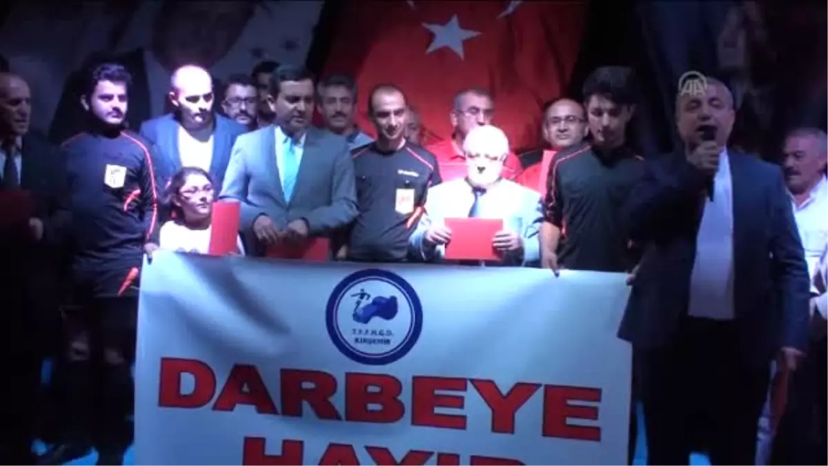 Hakemlerden Darbecilere "Kırmızı Kart"