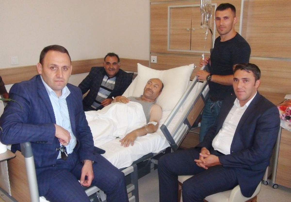 İha Kars Temsilcisi Çapanoğlu\'na Geçmiş Olsun Ziyareti